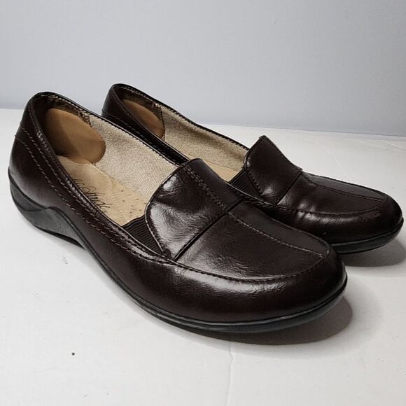 Life Stride Womens Slip On Loafers Size 6M Brown Comfort Shoes - Picture 1 of 5